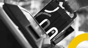 niti-aayog-drafts-battery-swapping-policy-for-evs