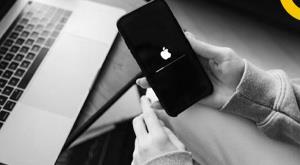 apple-delays-siri-upgrade-indefinitely-due-to-rising-ai-concerns