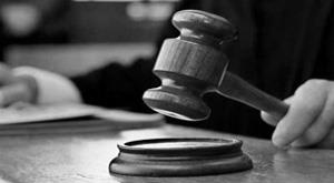 restaurants-can-charge-service-fee-till-august-31-high-court-bench-refuses-to-stay