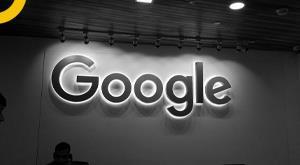Google Trials “AI Mode” Button on Homepage, Ushering in Conversational Search