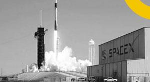 crew-private-flight-back-to-earth