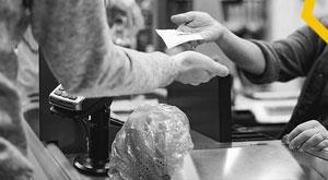 people-returning-to-cash-as-costs-of-living-rises