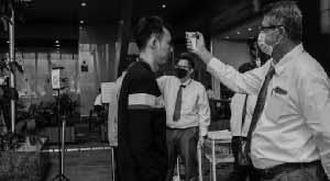 job-opening-easing-coronavirus-cases-fall