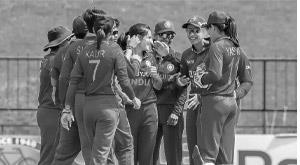 indian-womens-cricket-team-reached-semifinals-beat-barbados-by-100-runs