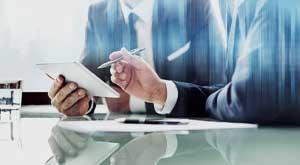 tablet-holders-are-a-new-trend-for-your-work-and-virtual-space