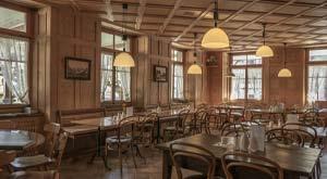 ideas-for-restaurant-interior-design-that-will-surely-attract-customers