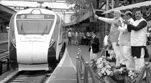 first-vande-bharat-express-for-south-india-is-launched-by-pm-modi-in-bengaluru