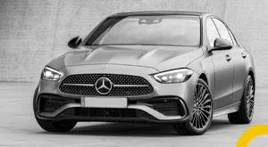mercedes-benz-mercedes-ceo-leaves-car-worth-crores-and-rides-in-auto-shares-photo