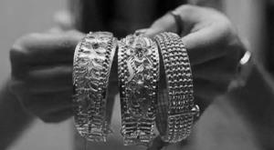 dhanteras-2022-up-to-42-tonnes-of-gold-can-be-sold-on-dhanteras-demand-increased-rising-prices