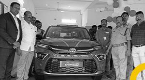 toyota-urban-cruiser-hyryder-toyota-starts-deliveries-before-diwali-know-features