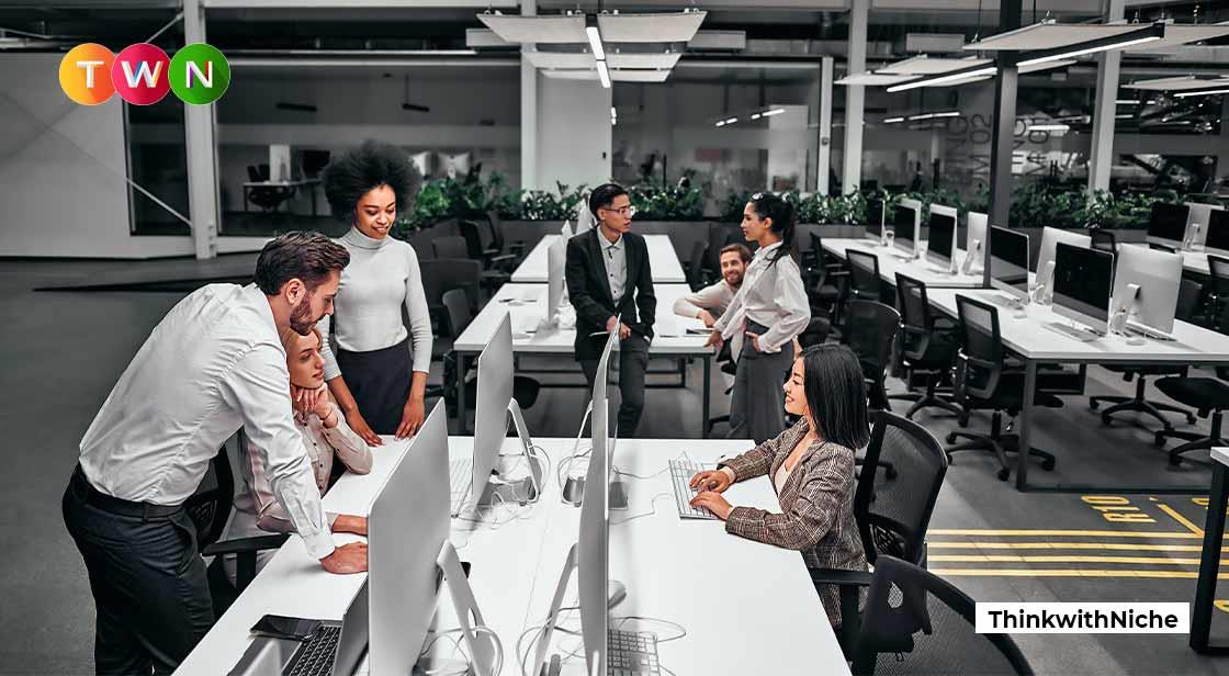 How to Manage Your Business when working for IT Company