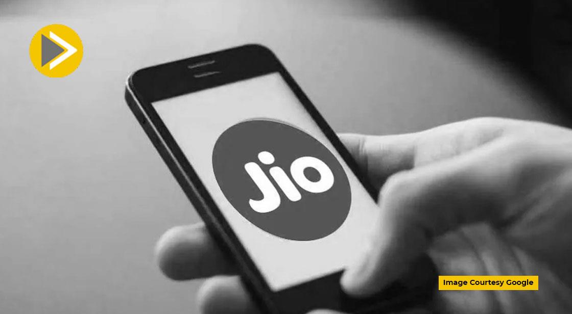 Jio ने ब्रॉडबैंड सर्विस देने में Airtel को छोड़ा पीछे