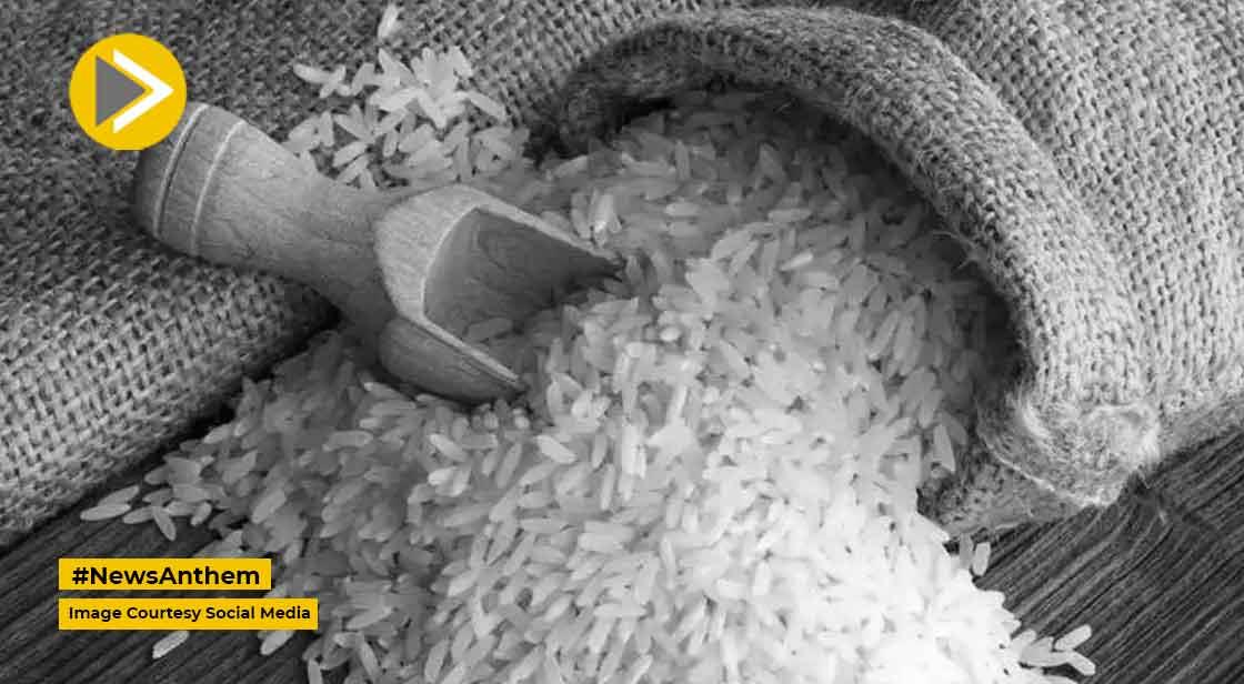 बंदरगाहों पर अटका 10 लाख टन चावल, निर्यात शुल्क बना वजह