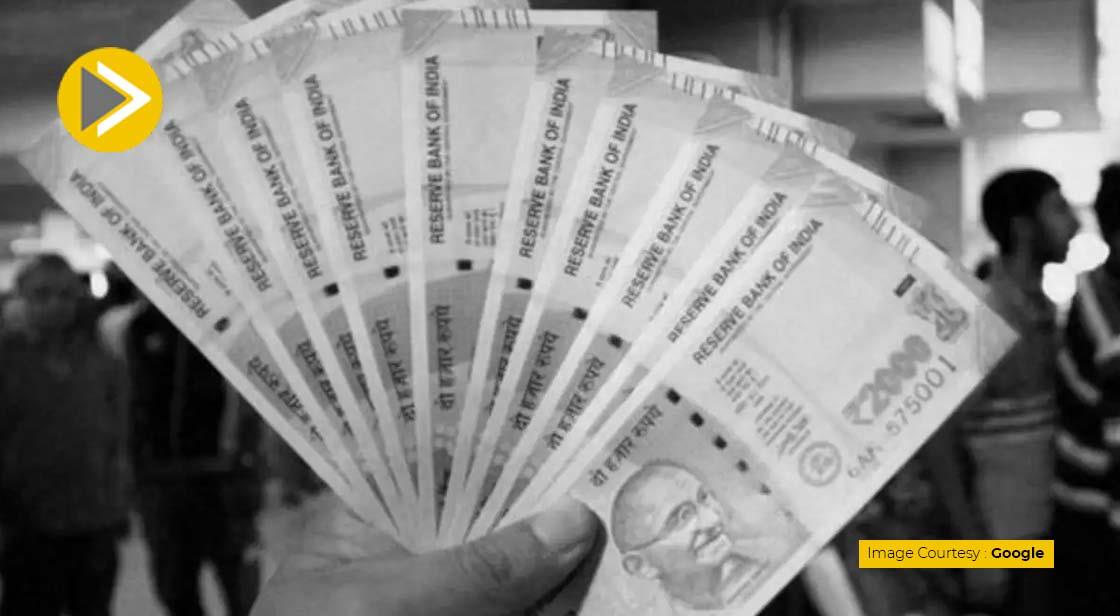 डॉलर के मुकाबले सबसे निचले स्तर पर पहुंचा भारतीय रुपया