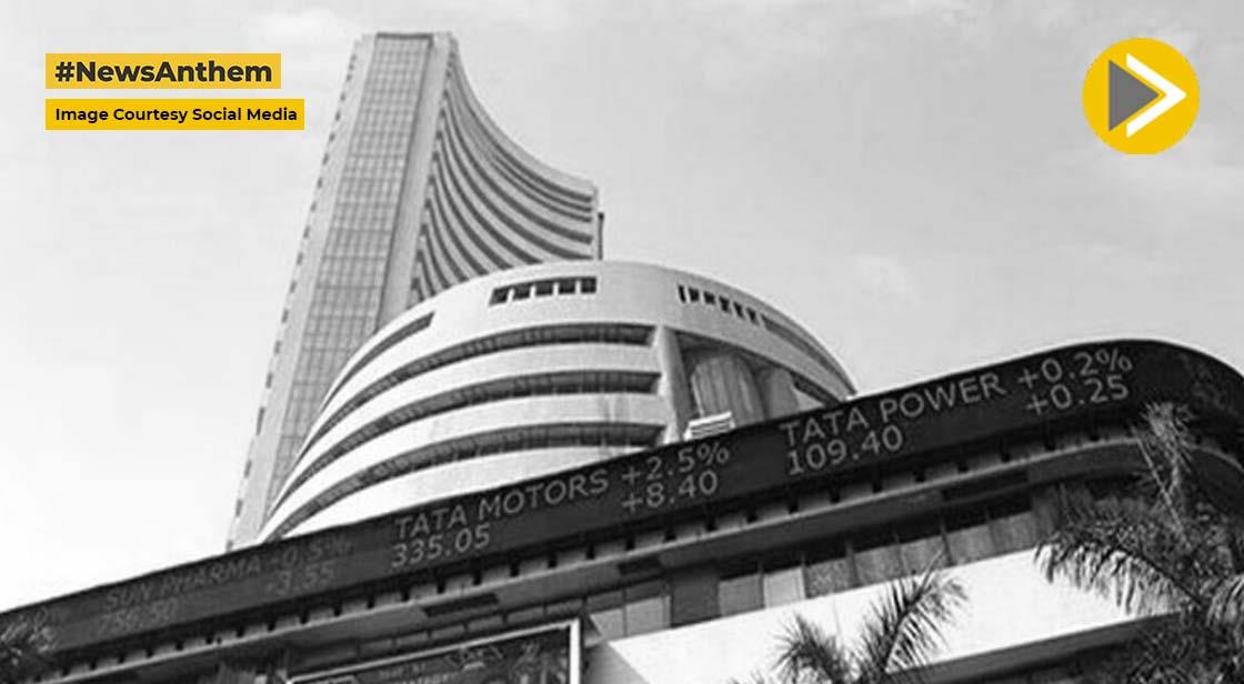 Stock Market Opening : बाजार ने गंवाई 4 दिन की बढ़त, सेंसेक्स और निफ्टी का जानें हाल