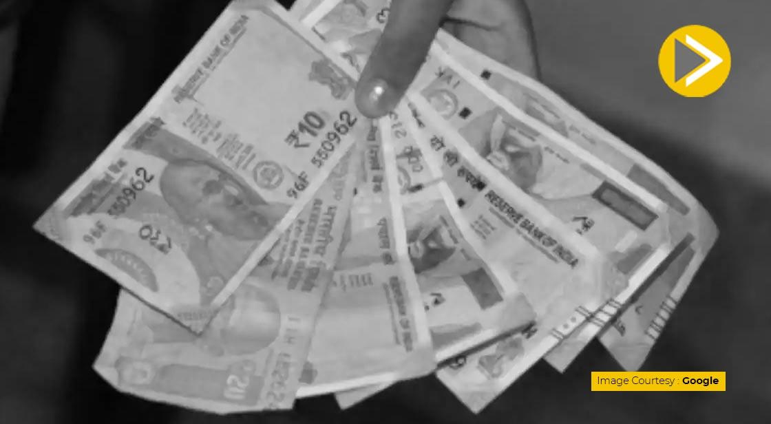 Rupee Reaches all-time Low of 77.42 per Dollar