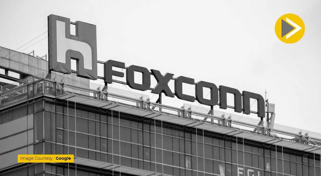 Foxconn Builds 300-Acre iPhone Manufacturing Hub in Karnataka, Housing 30,000 Workers