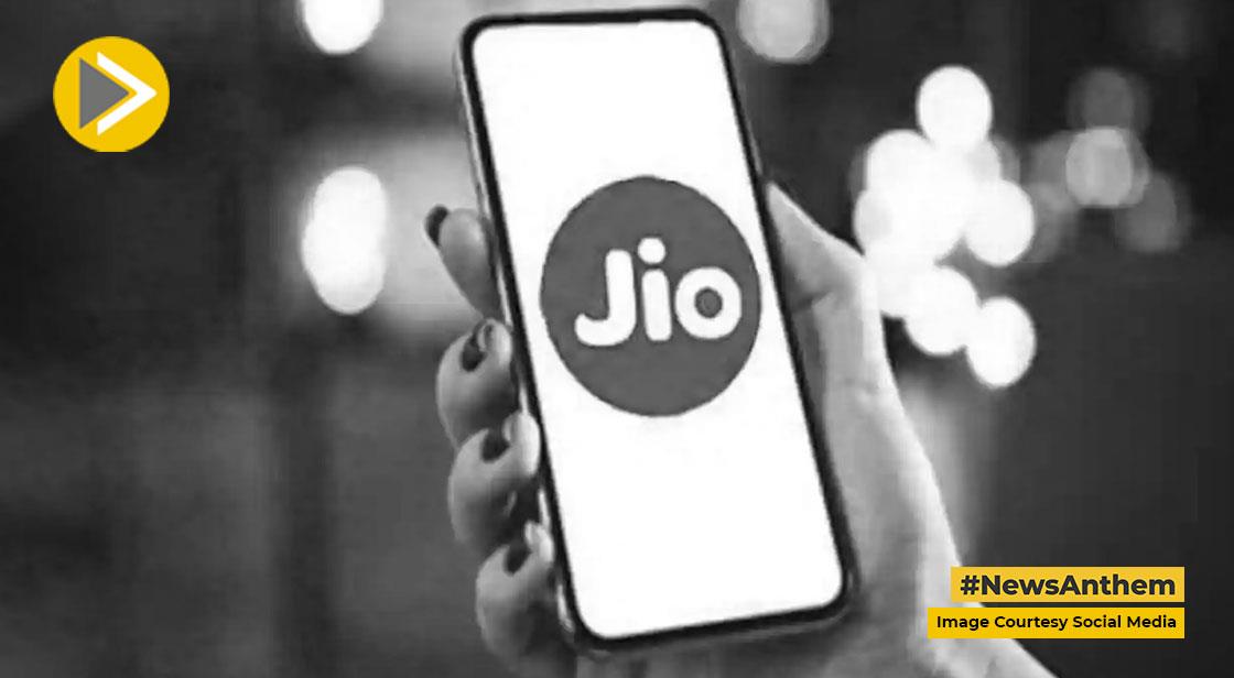 Jio Added 42 Lakh New Customers In A Month