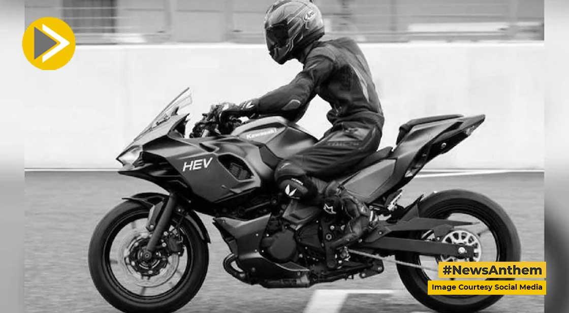 Kawasaki ने दिखाई अपनी इलेक्ट्रिक और हाइब्रिड मोटरसाइकिल