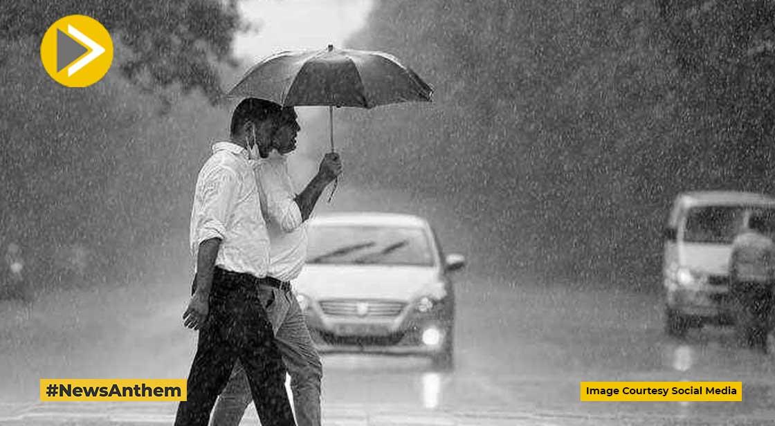 दिल्ली में आज भी सुहावना रहेगा मौसम, लखनऊ में झमाझम बारिश