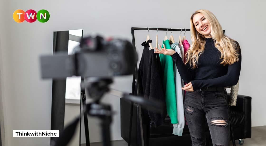 Pick Your Top Fashion Adviser in 2021
