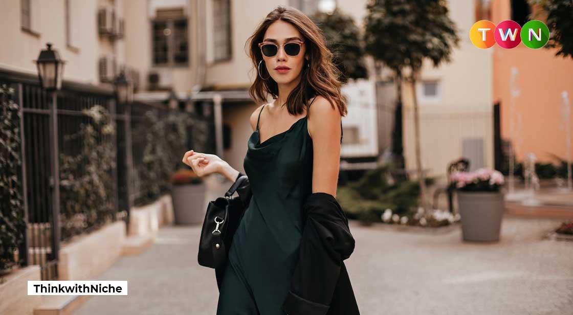 Be Fashionable - Walk With The Trend
